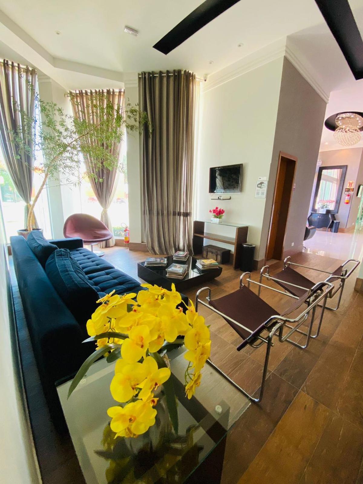 Shelton Palace Hotel Paranavai ภายนอก รูปภาพ