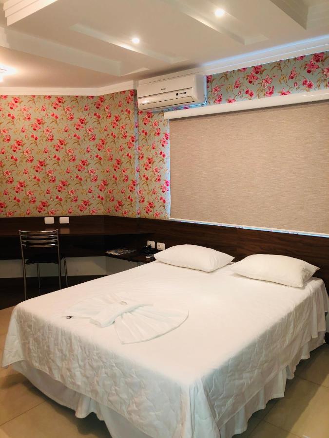 Shelton Palace Hotel Paranavai ภายนอก รูปภาพ