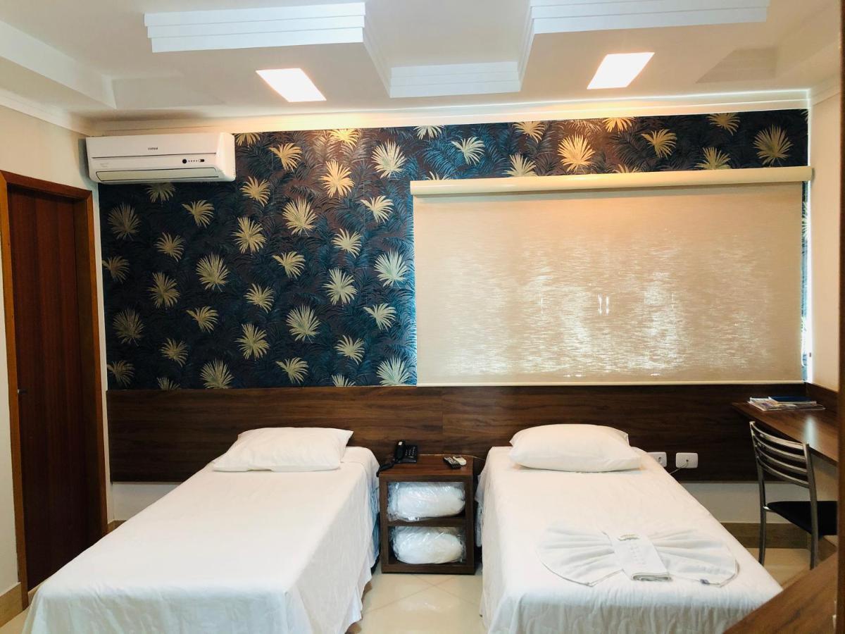 Shelton Palace Hotel Paranavai ภายนอก รูปภาพ